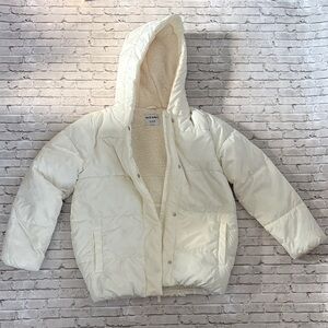 Old Navy Kids Ivory Puffer Jacket